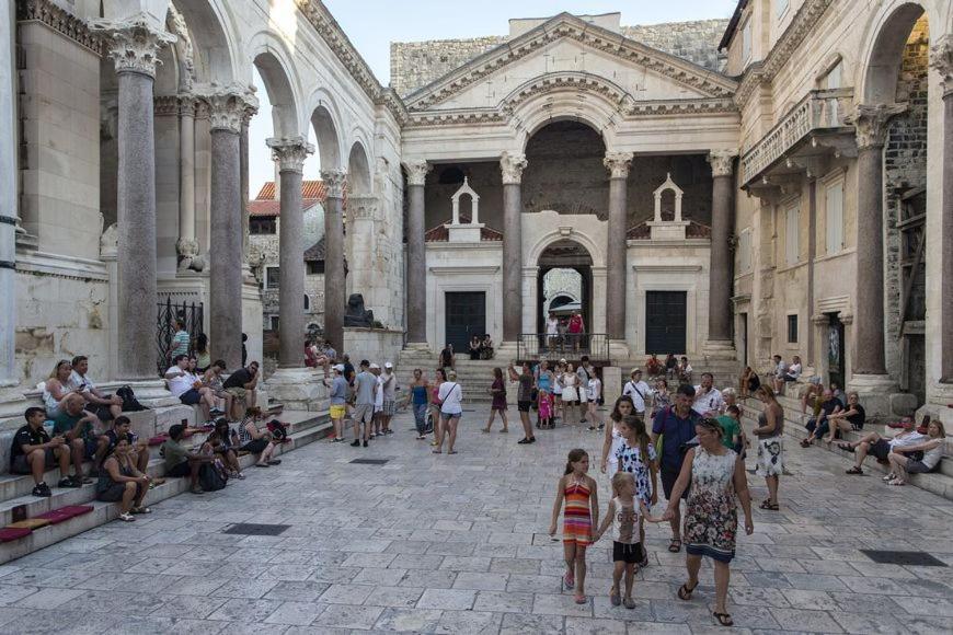 Luxury Apartment In Ancient City سبليت المظهر الخارجي الصورة